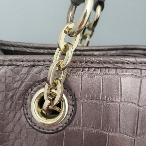 Liz Claiborne Metallic Taupe Gold Faux Alligator Embossed Shoulder Bag Purse - Picture 5 of 16